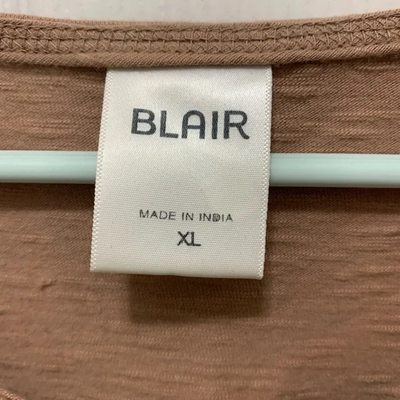 Cute Blair Top - Picture 4 of 4